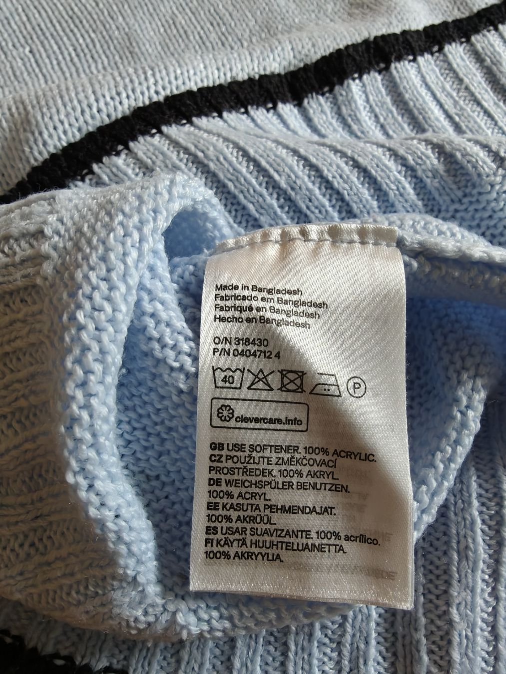 H&M Maglioni & Felpe: Pullover - Hellblau - Gr. M – Nuovo (secondo la descrizione) da Winterthur venduto da Dana_33 3