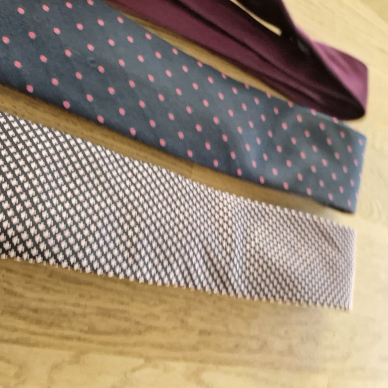 Hugo Boss Cravatte: 3 Krawatten – Usato da Nendeln venduto da Zopfie_ 1