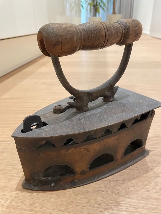 UPTALY 13cm Mini Gusseisen Pfanne - Butterwärmer Mit Holzgriff Ohne Beschichtung