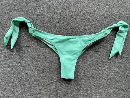 Victoria’s Secret Bikini Bottom XS
