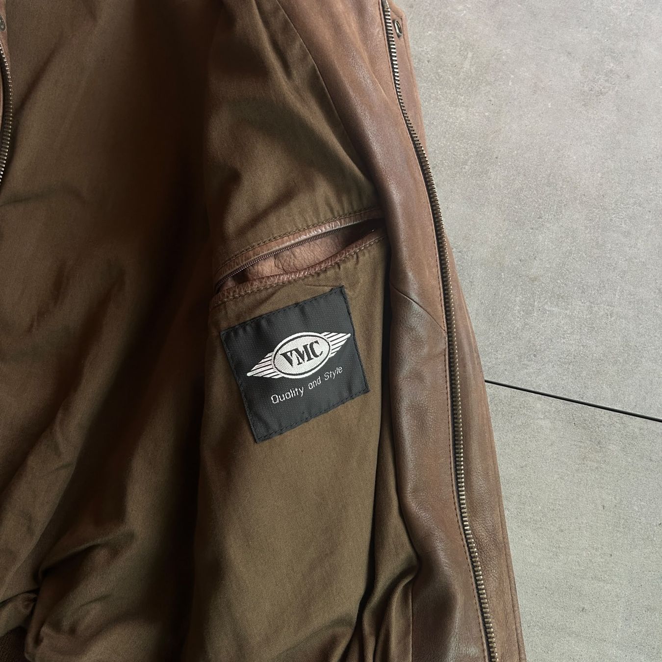 Jacken: 1990s VMC Vintage Pilot Leather Jacket – Gebraucht aus Bern von Gigigian 2