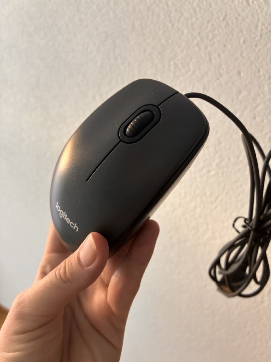 Logitech Mouse: Logitech M90 Wired Mouse - Great for Home & Office – Usato da Untersiggenthal venduto da mic_ksv9