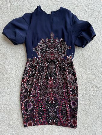PINKO Kleid, Made in Italy, Gr. IT 40 (DE 34) – figurbetont
