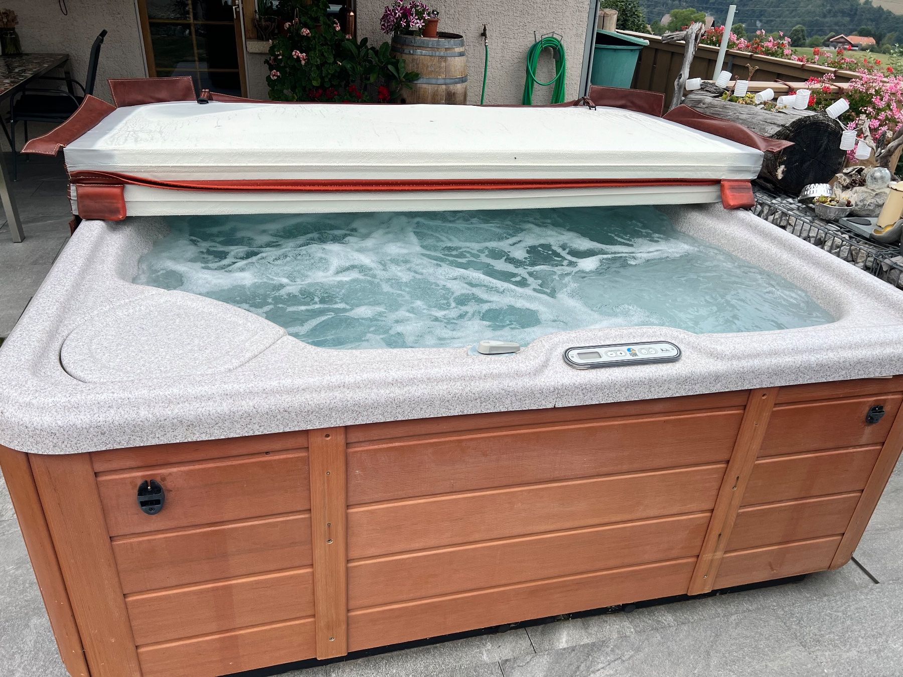 Jacuzzi Bains à remous: Whirlpool Jacuzzi Bengal 5 Erwachsene – D'occasion à Zumholz par zumholz 2