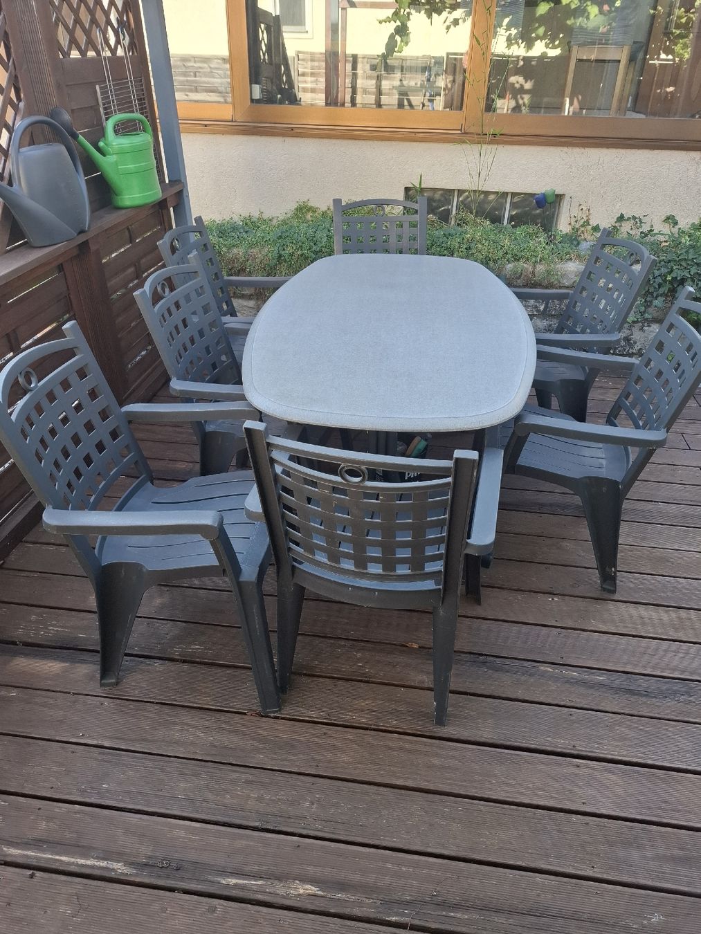 Set de table et chaises: Gartentisch mit 7 Stühlen – D'occasion à Hunzenschwil par Hardrock6