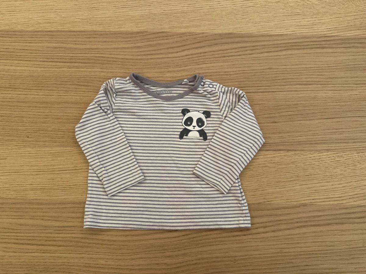 Camicette, T-shirt & Top: Langarmshirt Grösse 62/68 gestreift mit Panda – Usato da Zürich venduto da emily.sch