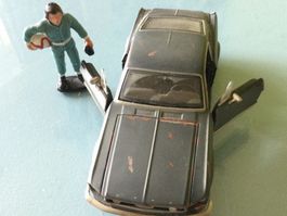 1967 Ford Mustang GT 1/24 Maisto 0935 Metall rosty Auto