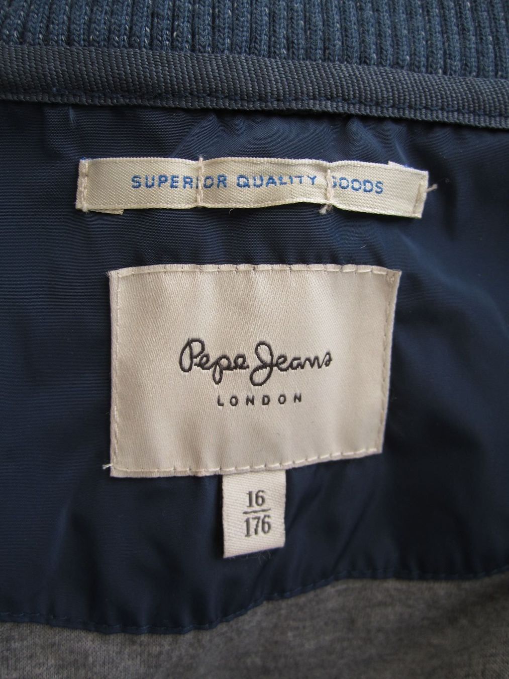 Pepe Jeans Jacken & Mäntel: Bomber de PEPE JEANS – Gebraucht aus Lausanne von Kmm03 5