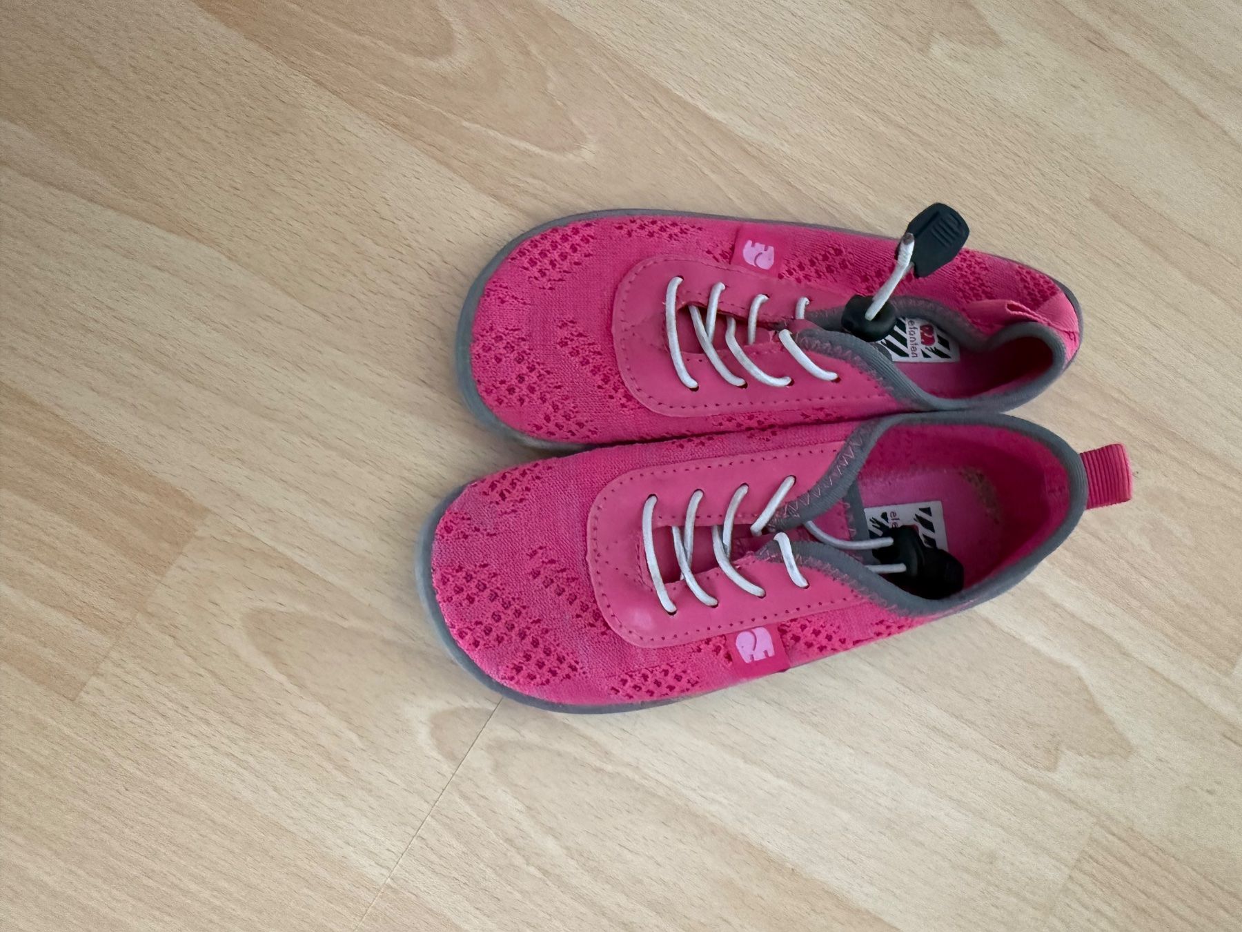 Scarpe per ragazze: Mädchen Sandale grösse 29 – Usato da Embrach venduto da vas_fky8 1