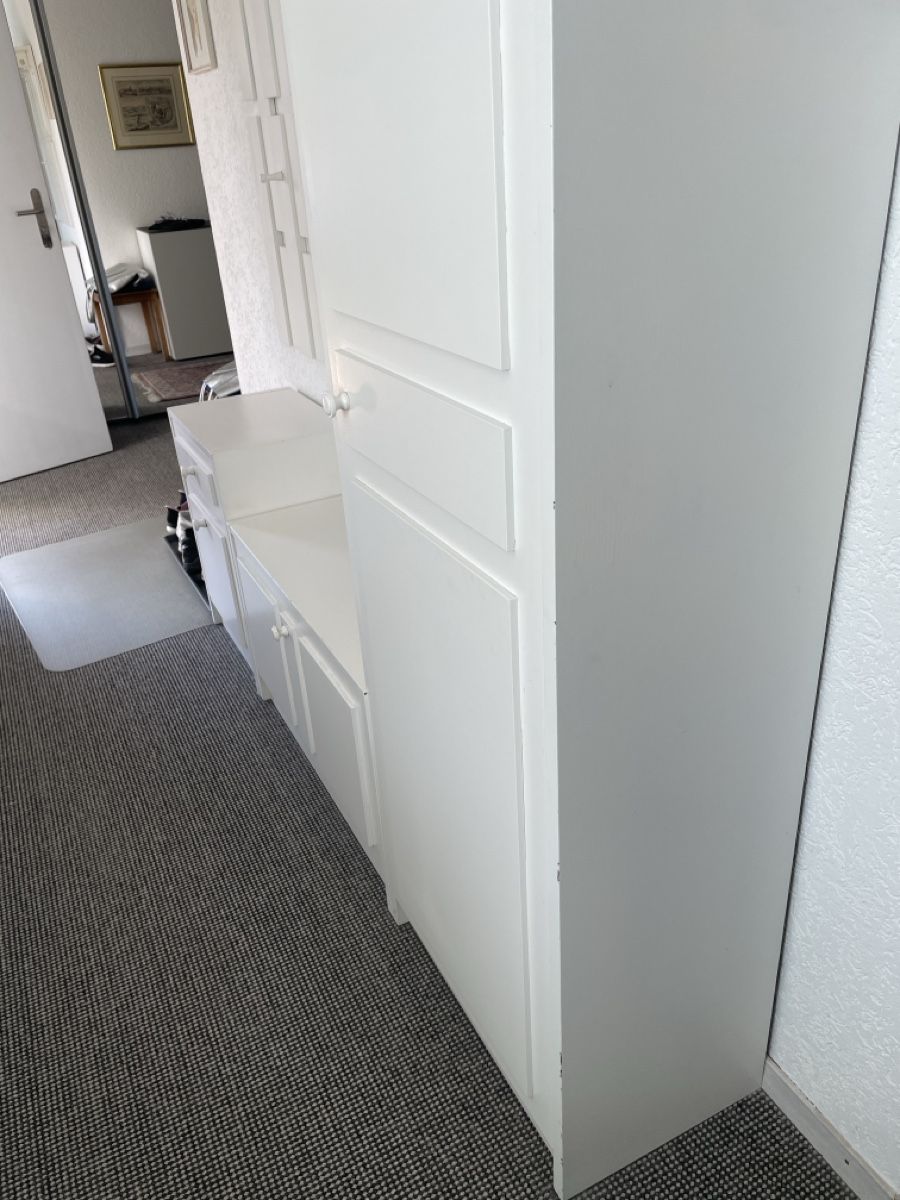 Guardaroba: Garderobe  – Usato da Lengnau AG venduto da DrSnugglers 5
