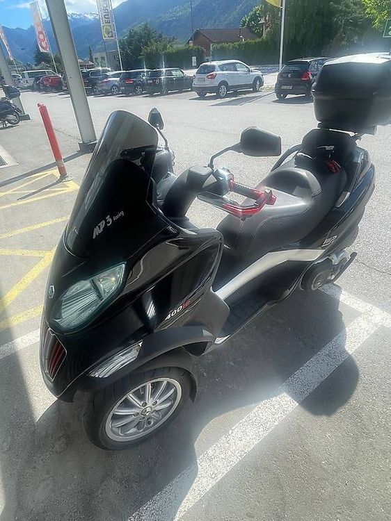 Compatible Avec Piaggio MP3 400 I.e. Sport Top Case Polypropylene SIFAM 28 Litres Complet Avec Plaque + KIT DE Montage Pour Moto Scooter Porte-Bagages Pour 2 Casques Noir Mat