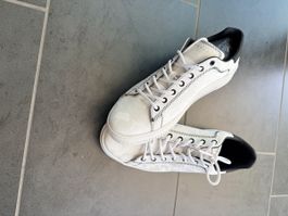 Neue weisse Sneakers by Johan Cruyff Gr. 45