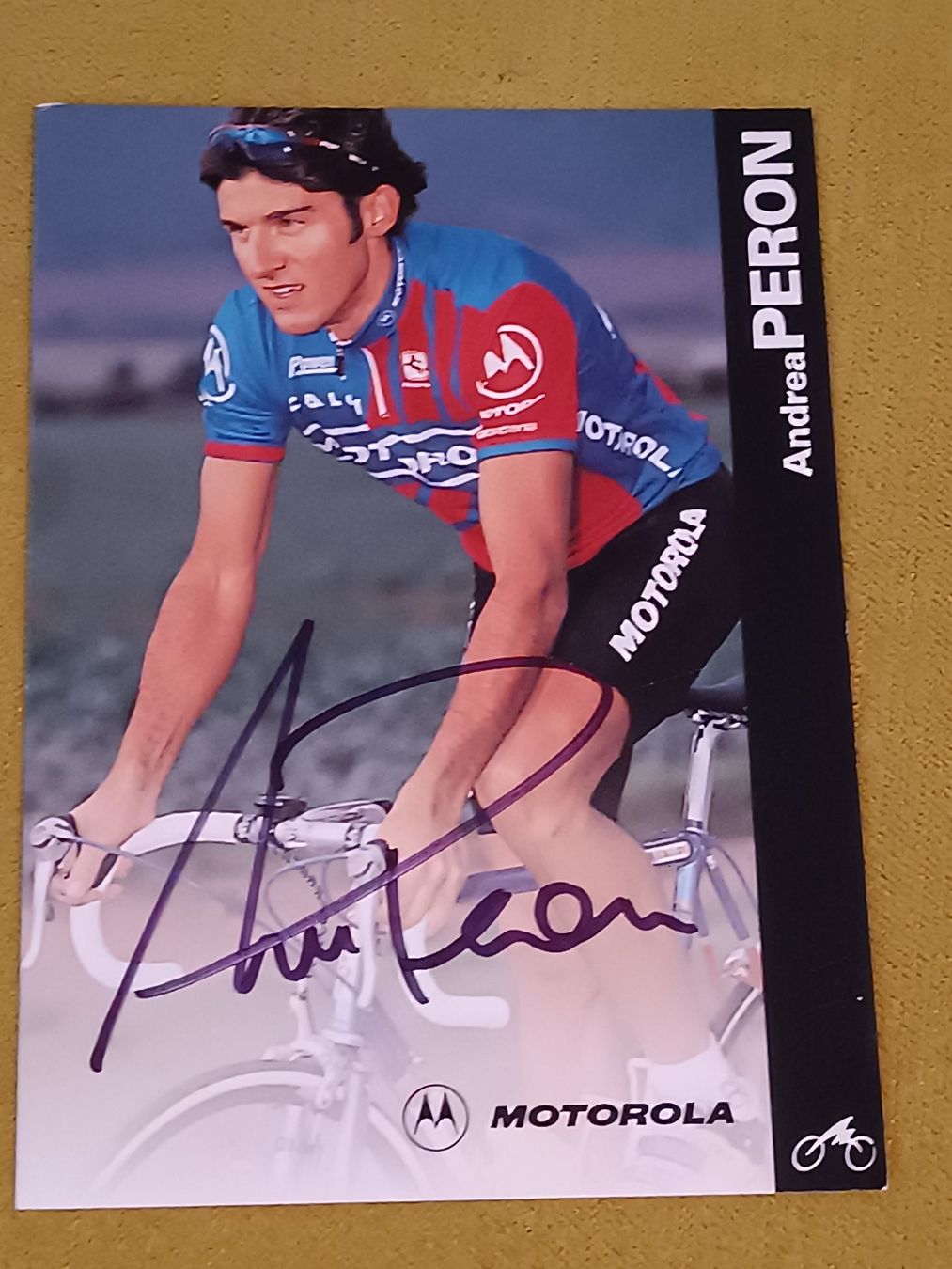 Autografi: Andrea Peron - Rad - handsigniert – Usato da Menziken venduto da Autogramme