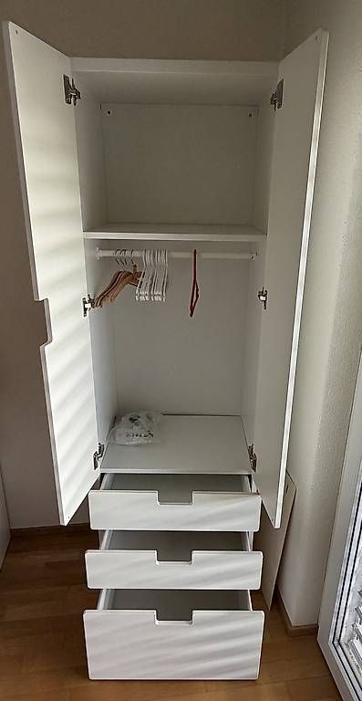 Schränke: IKEA Kinder Kleiderschrank – Gebraucht aus Ehrendingen von Driver11 4