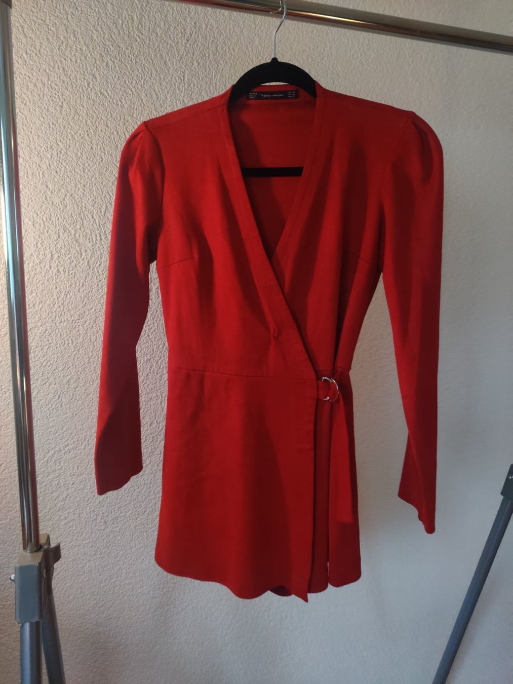 Zara Tute: Combinaison short XS rouge – Usato da Fribourg venduto da cou_v62j
