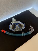 Taucherbrille mit Schnorchel, blaue Fassung, klare Gläser