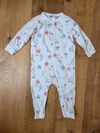 Pyjama H&M Baby, Gr. 80, Baumwolle Blumenmuster Grösse 80