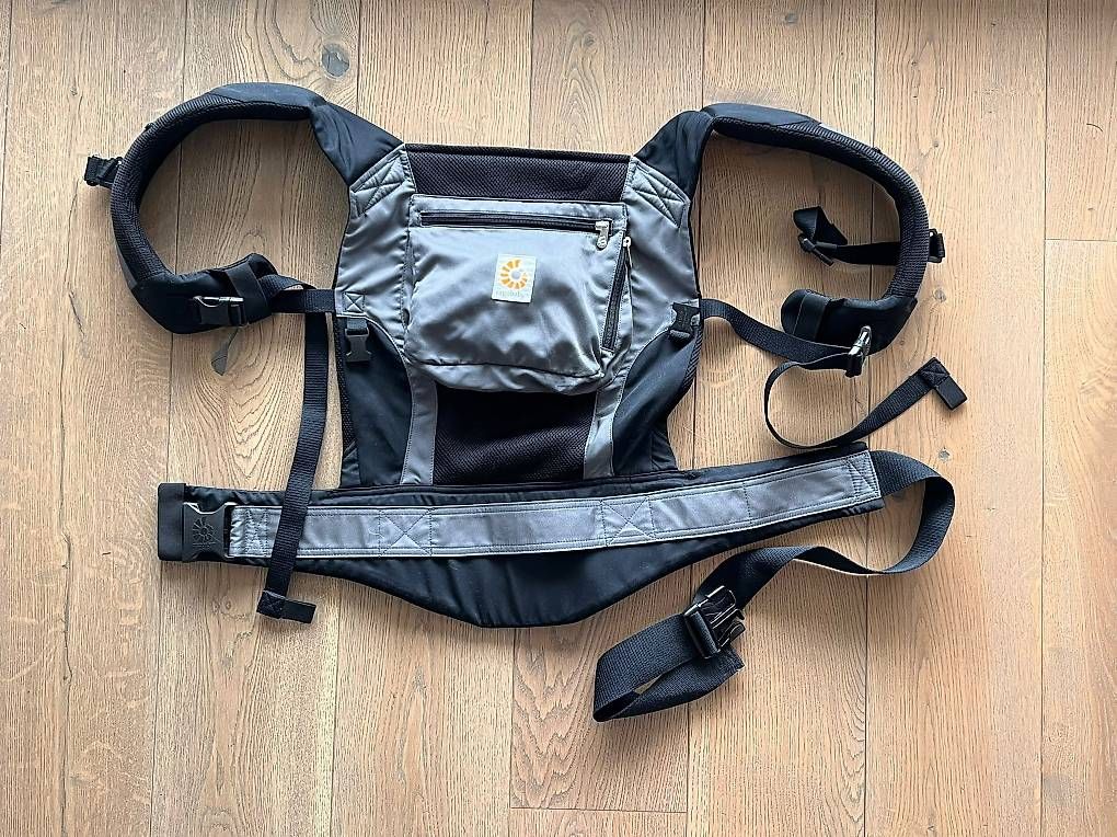 Bauch- & Rückentragen: Porte-bébé Ergobaby – Gebraucht aus Nyon von Sswwssww