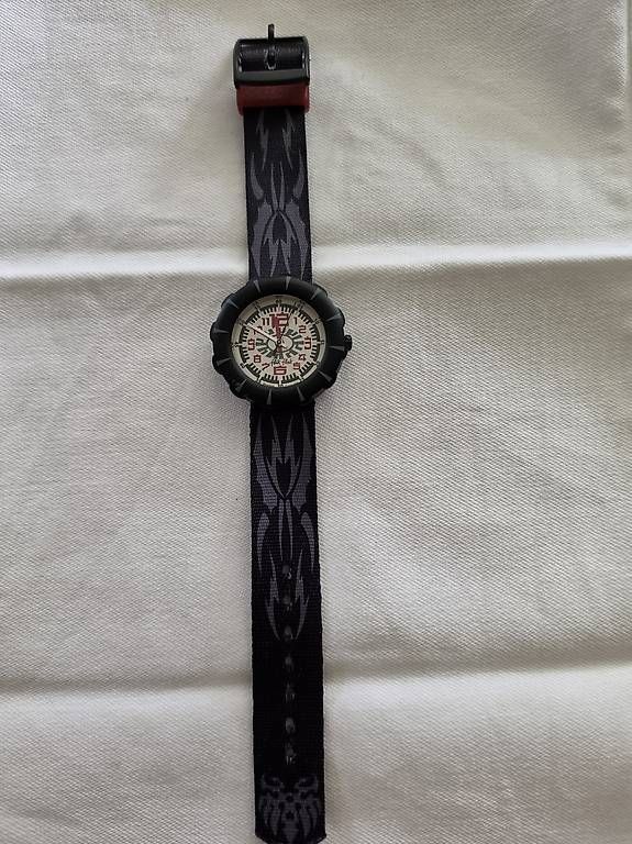 Orologi: Kinderuhr Swatch Flik Flak – Usato da Schlieren venduto da eve_v8kt 1