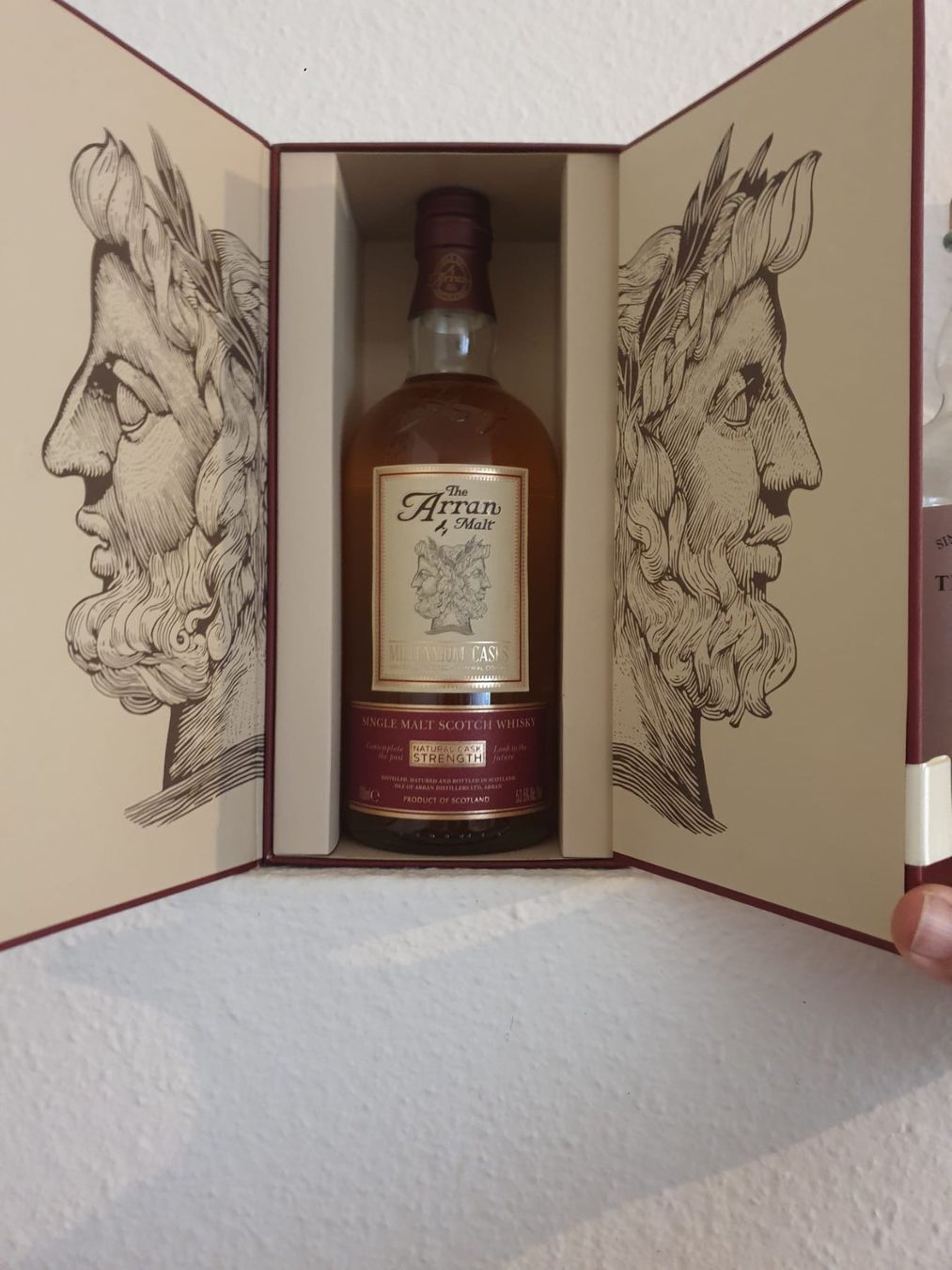 Arran Bevande alcoliche: Arran Millennium Casks 1 von 7800 – Nuovo e nell'imballaggio originale da Langnau am Albis venduto da jer_pm72 2