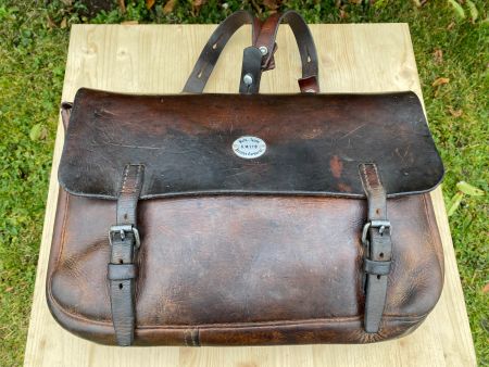 schöne Waffenmechaniker Tasche Schweizer Militär