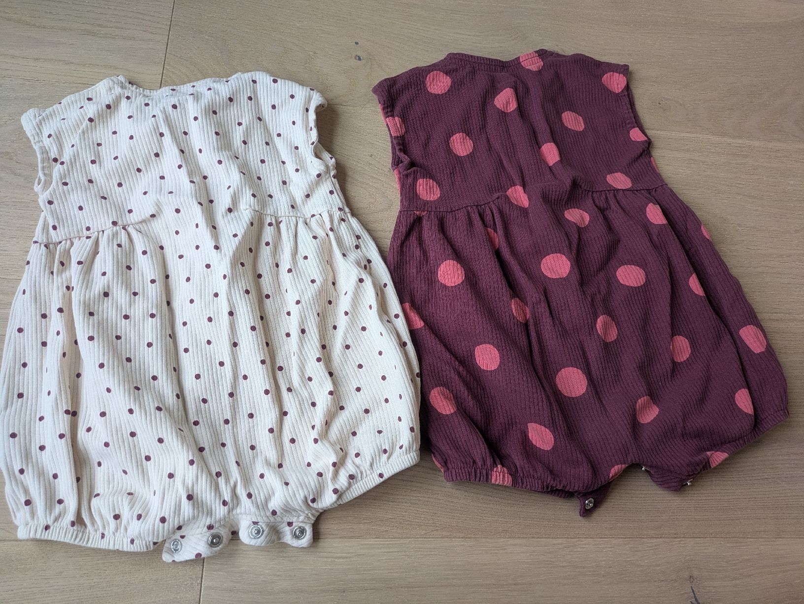 Next Pagliaccetti: Next Romper / Jumpsuit Gr. 9-12 Monate – Usato da Tagelswangen venduto da Las_Flores 1