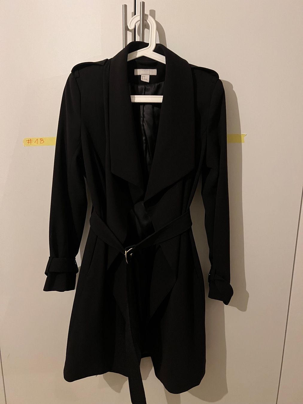 H&M Cappotti: Mantel – Usato da Thalwil venduto da and_nb7r 1