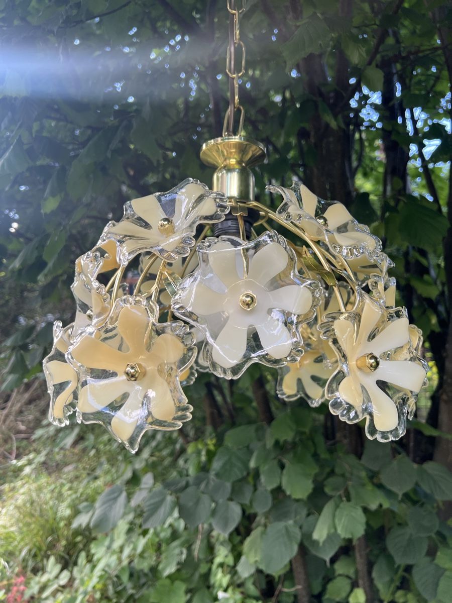 Eglo Kronleuchter & Deckenlampen: Lampe EGLO Florale Blumen Messing-Hängeleuchte – Gebraucht aus Degersheim von melilalelahuh69