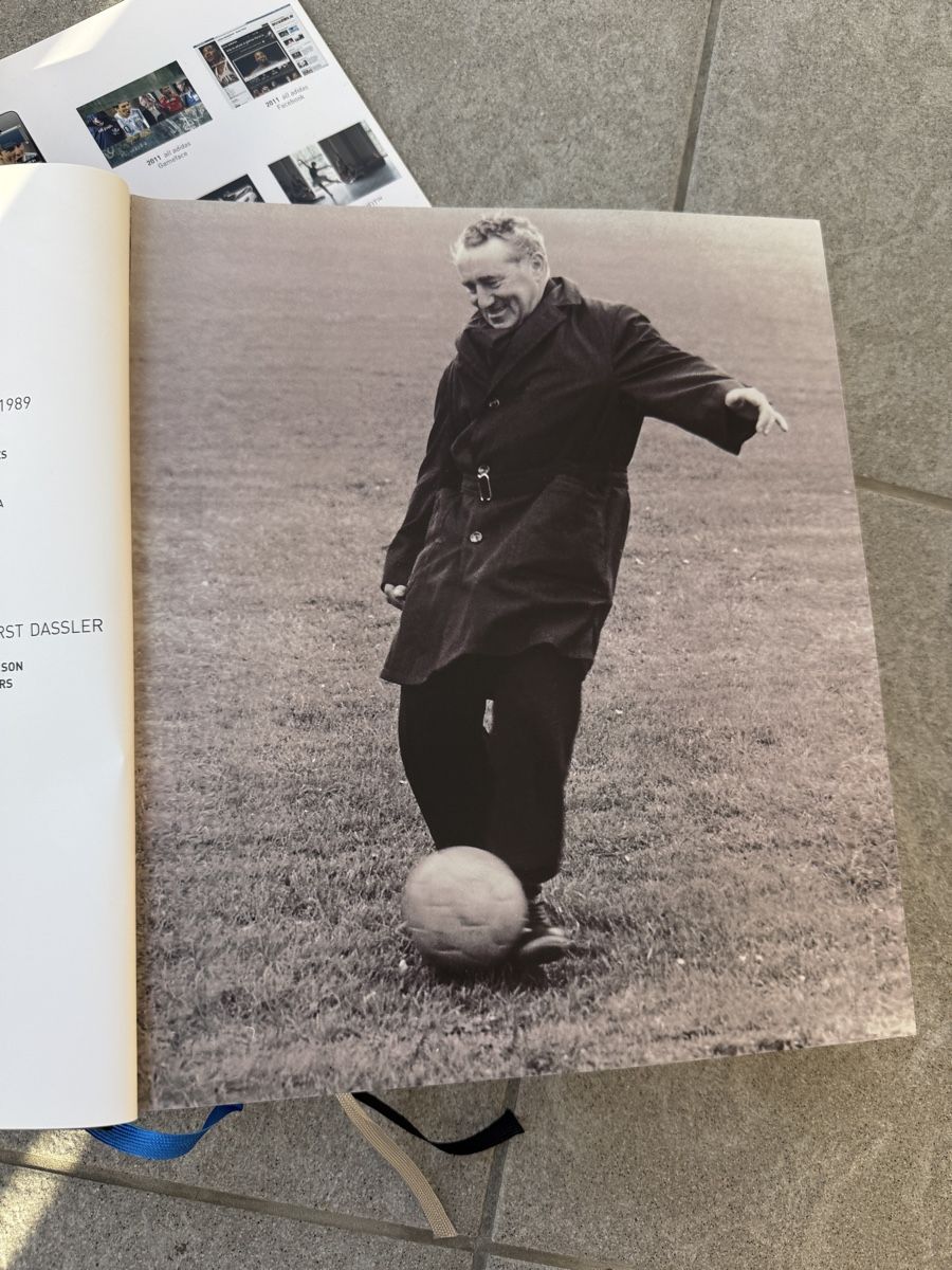 Bücher: Adidas offizielle History Buch – Gebraucht aus Neerach von the_modern_mini 2