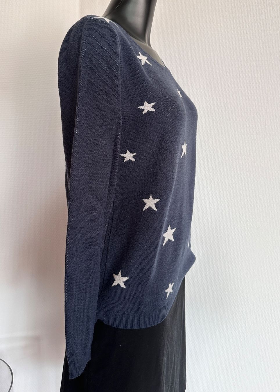 Pullover & Sweatshirts: Gr 38 Sternen Pullover marine – Gebraucht aus Rickenbach b. Wil von sunneschii_ 2