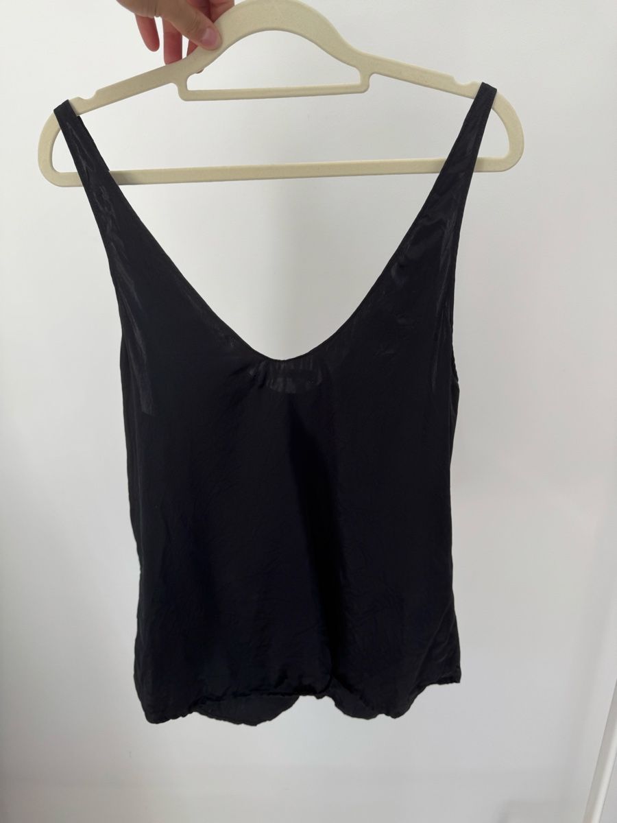 Reformation Tops: Reformation Silk Top – Neu (gemäss Beschreibung) aus Zürich von di_archive 5