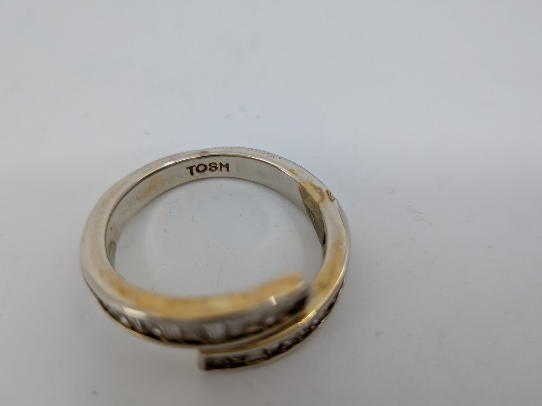 Anelli: Tosh Fingerring – Usato da Emmen venduto da magelan 1