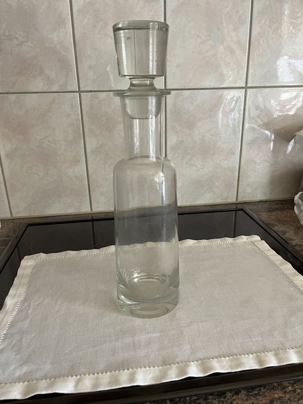 Caraffe: Elegante Glaskaraffe mit Stöpsel – Nuovo (secondo la descrizione) da Ettingen venduto da dar_rqn6