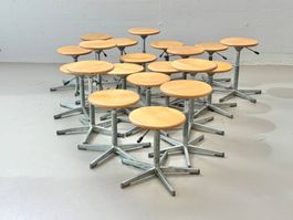 Atelierhocker aus Vollholz und Stahl, 1970er Jahre