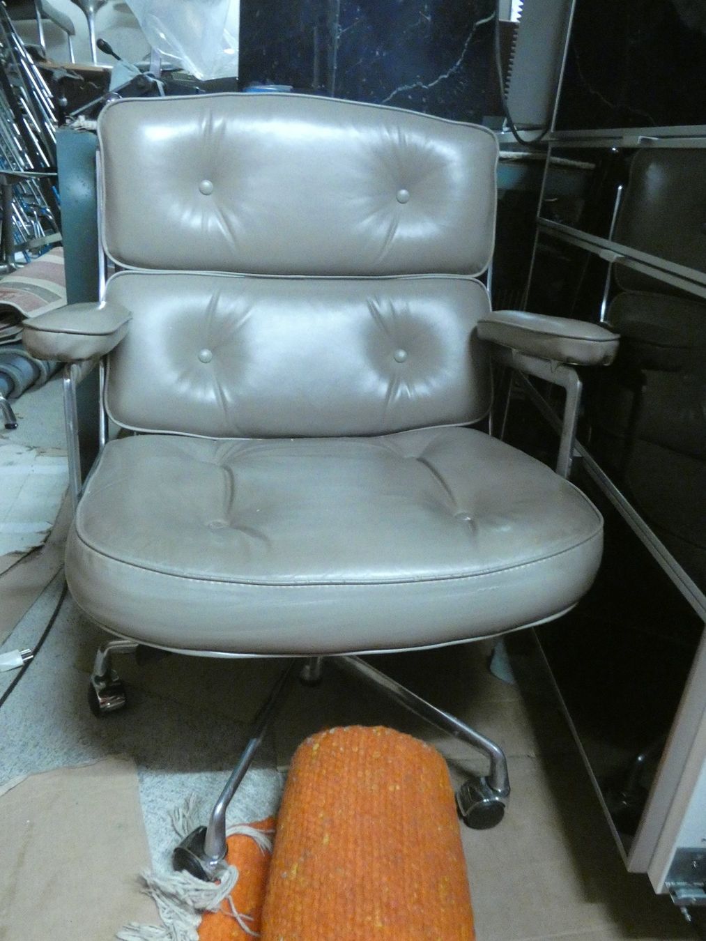 Herman Miller Poltrone: EAMES HERMAN MILLER TIMELIFE – Usato da Küsnacht ZH venduto da walterzingo