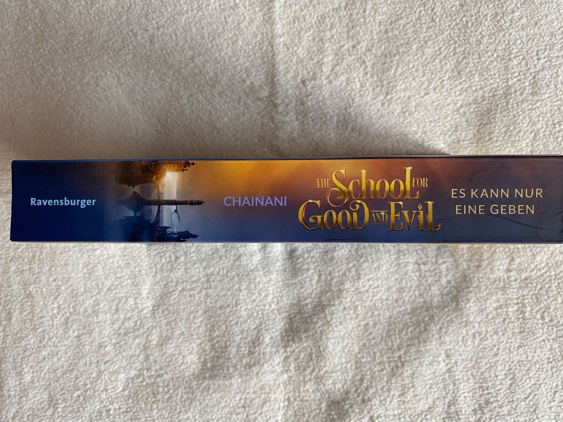 Libri: The school for good and evil Band 1 – Nuovo (secondo la descrizione) da Sevelen venduto da gig_py92 1