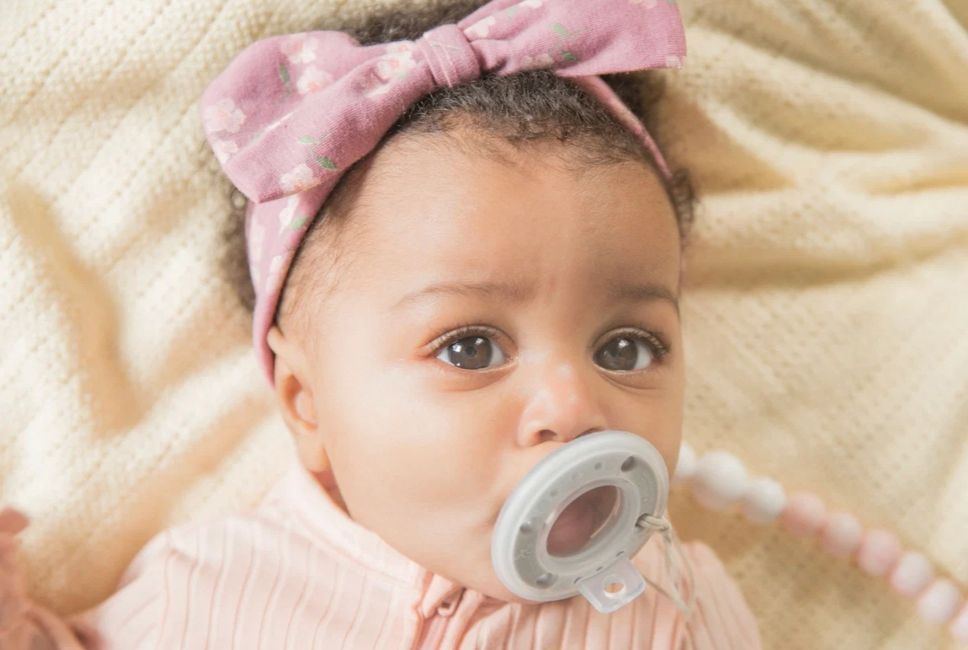 Nuggis & Nuggiketten: Ninni Co. Pacifier Oatmeal – Neu und originalverpackt aus Olten von leefly 2