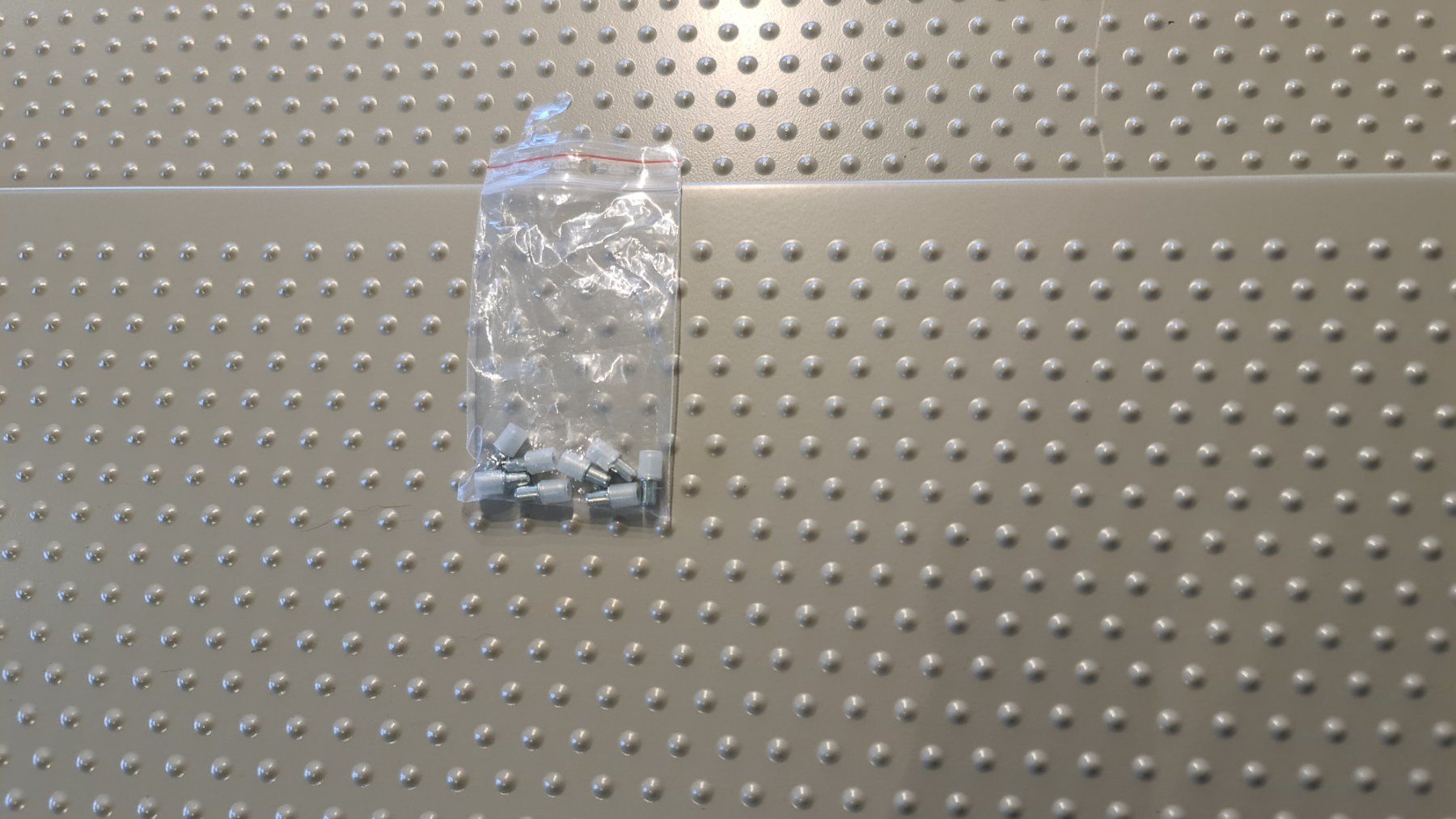 Ikea Armadi: IKEA Komplement Schuhablage 75cm 2x – Usato da Rothenburg venduto da 123odermatt 1