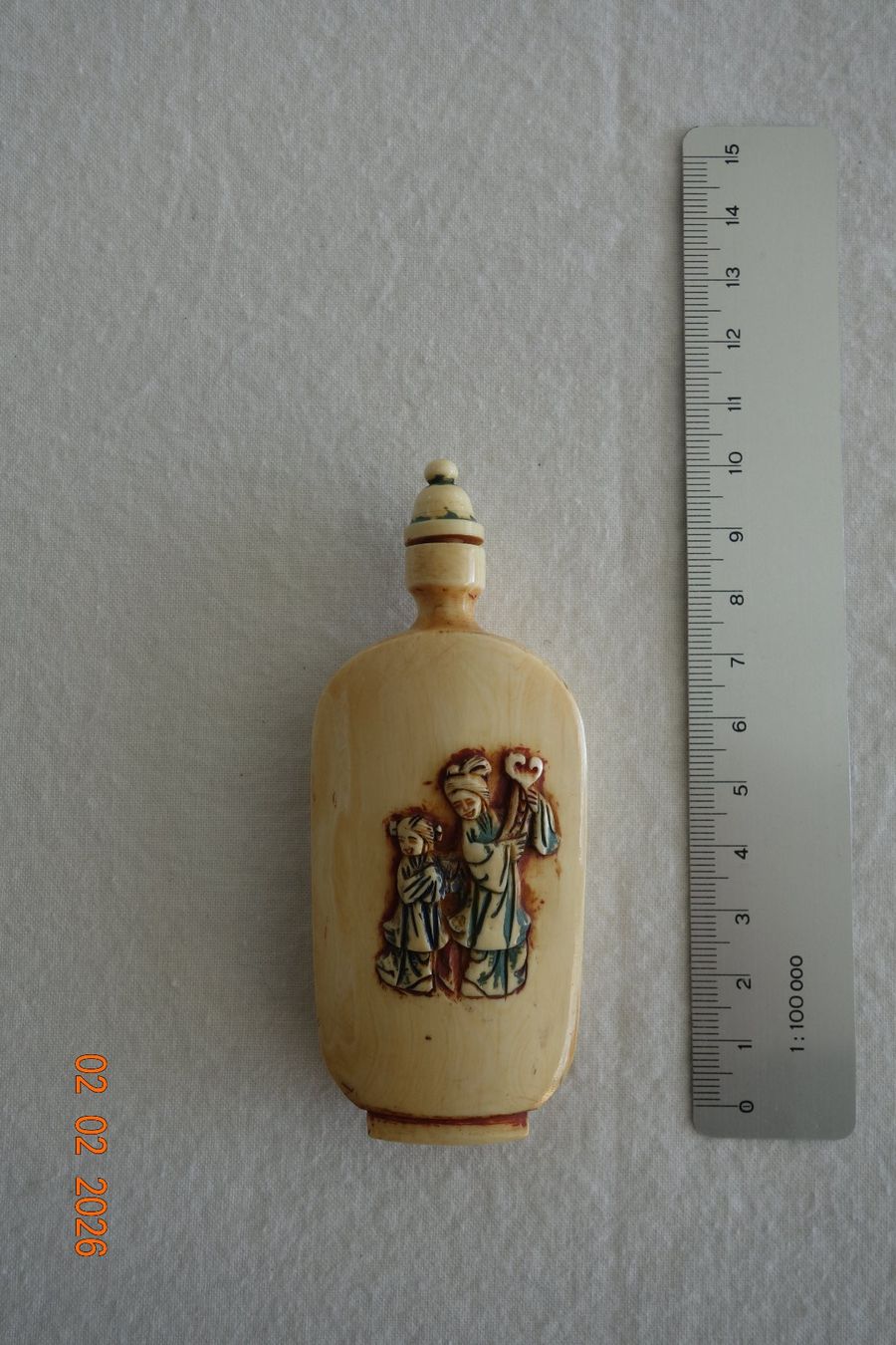 Flacons: ANCIENNE TABATIERE ASIATIQUE – Gebraucht aus GIEZ von fifiuno