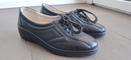 Damen Schuhe schwarz Gr. 37 Alpina ungetragen