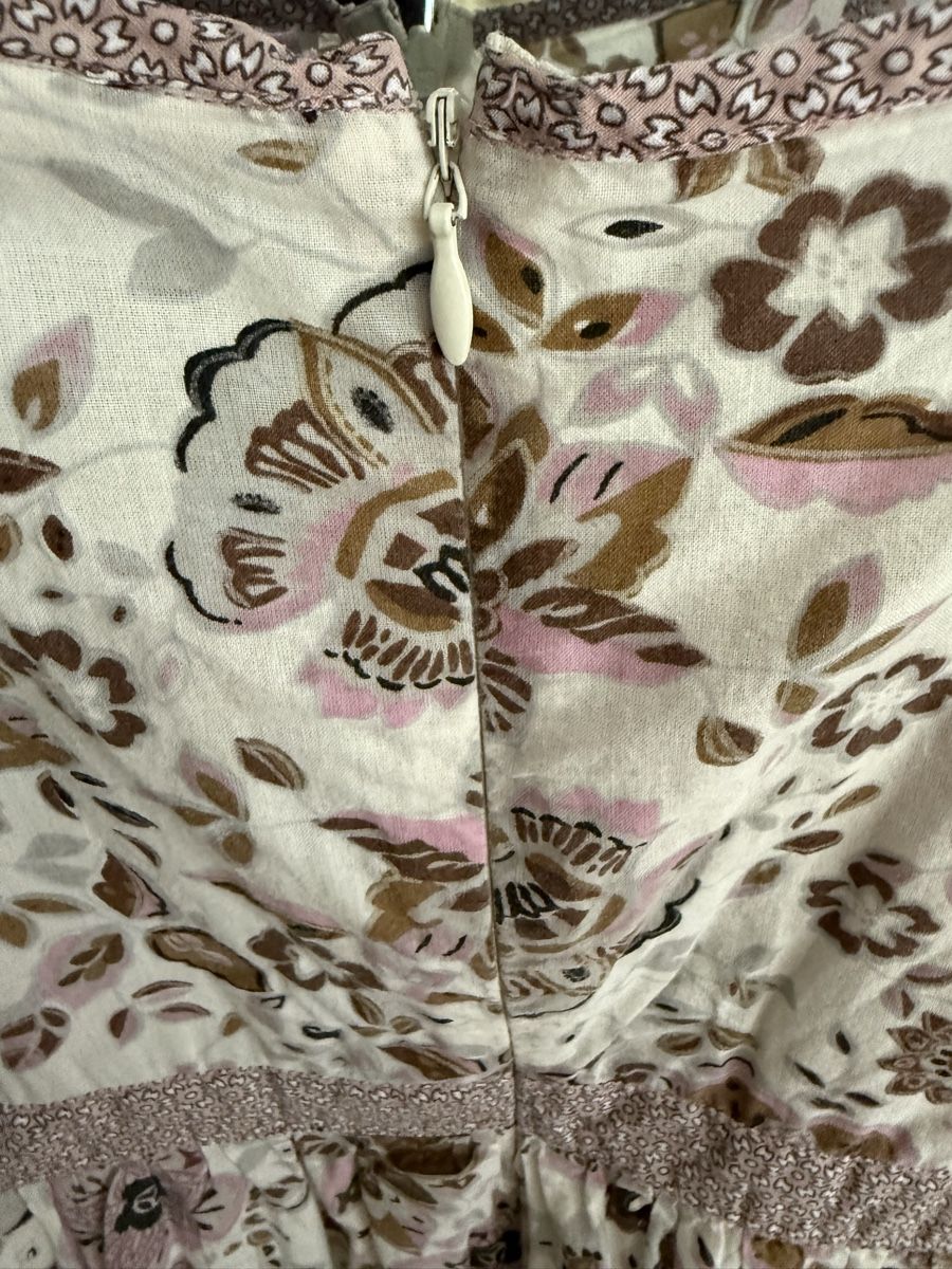 Kleider & Röcke: Kleid Gr.140  Blumenmuster Top Zustand – Gebraucht aus Horw von ast_b5c6 3
