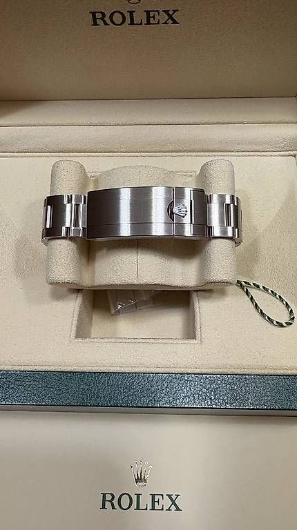 Orologi: Rolex Submariner Date 126610LN, 41 mm – Usato da Dietlikon venduto da brad81 1