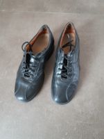 Lederschuh