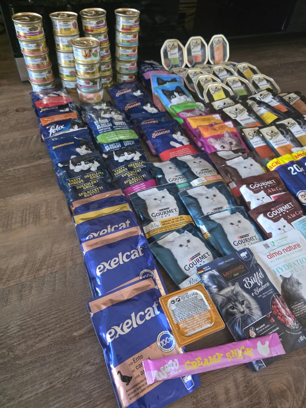 Nourriture: Katzenfutter Multipackung Nassfutter verschiedene Marken neu – Neuf (Voir description) à Sattel par singlespeed101 1