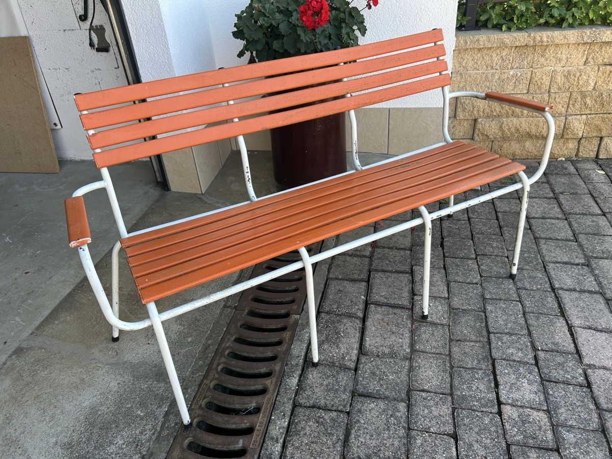 Bänke: Banc de jardin vintage Schaffner    – Gebraucht aus Thierrens von Bigla