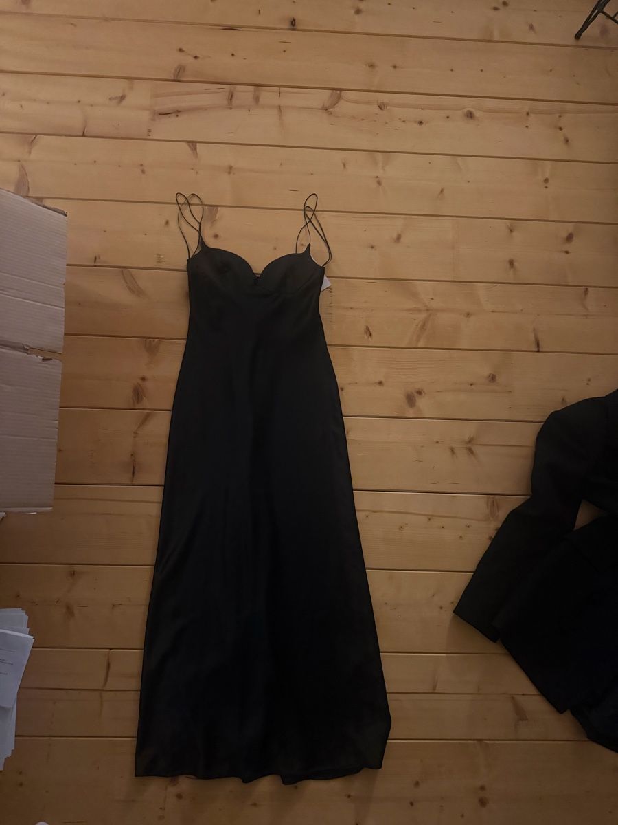 Zara Kleider: Elegantes langes Kleid Grösse M  – Neu (gemäss Beschreibung) aus Fräschels von Josydem