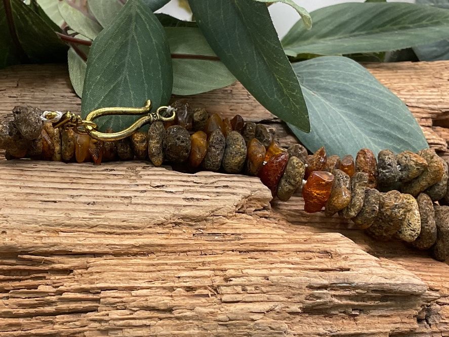 Catenine: Altes Collier grosser roher Bernstein – Usato da luzern venduto da Alpendorf1 1