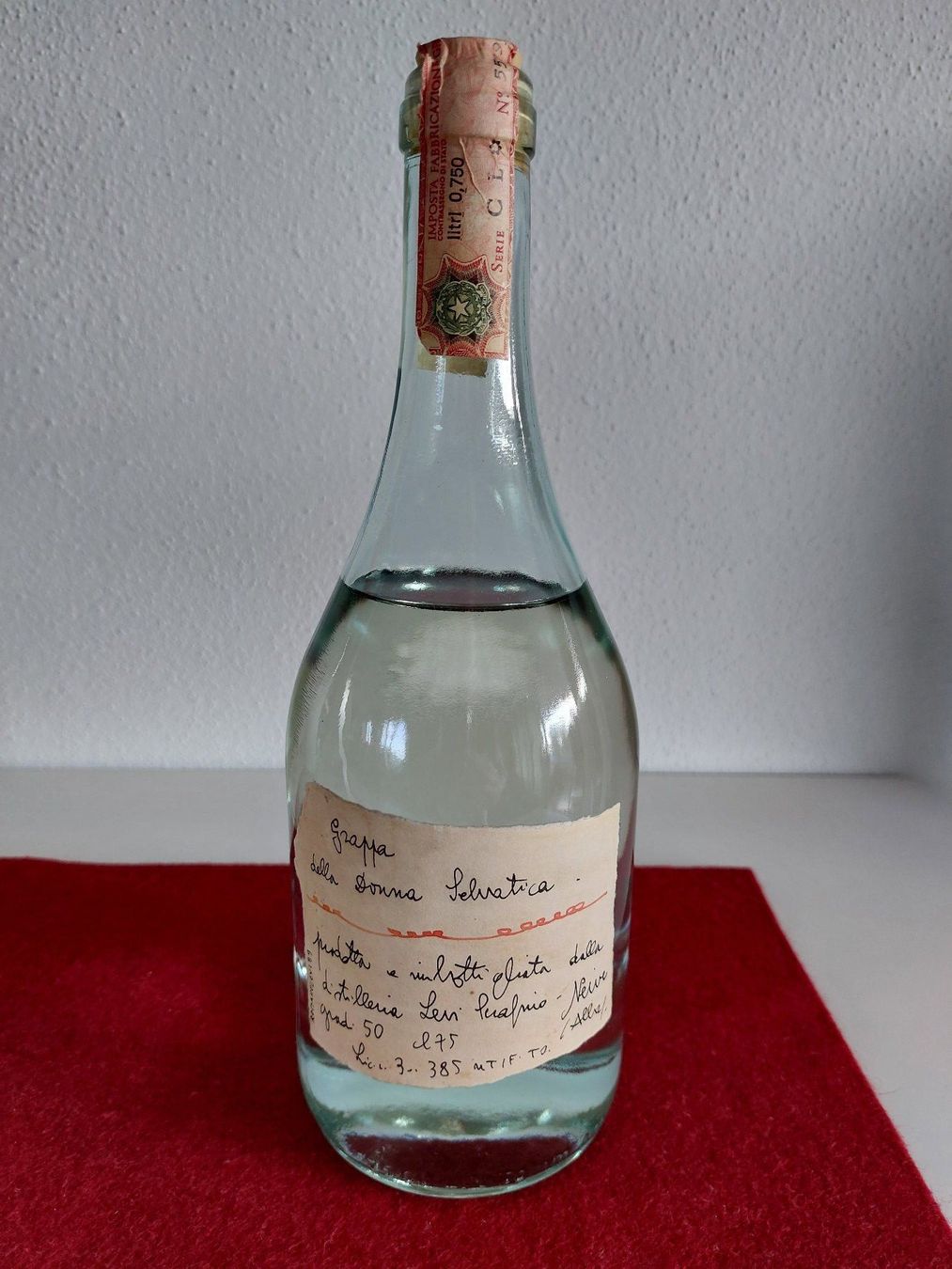 Romano Levi Bevande alcoliche: Grappa von Romano Levi -1989 – Nuovo (secondo la descrizione) da Rapperswil SG venduto da sum_y5g5