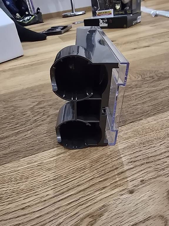 Aspirapolveri & Accessori: Originalteil Dyson Staubsauger Wandhalterung – Usato da Buchs LU venduto da san_df8f 2