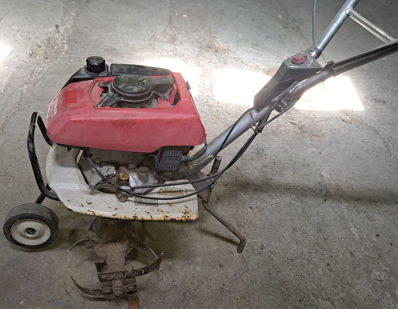 Honda Alle Maschinen: Bodenhacke Honda 5.5 PS gebraucht  – Defekt aus Ricketwil (Winterthur) von Martin8406 1